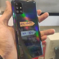 سامسونگ a71 در حد نو