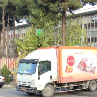 استخدام راننده و مامور پخش مواد غذایی