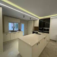 فرشته ۲۰۰ متر