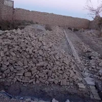 زمین-با-متراژ-بالا-همراه-آجر-رایگان