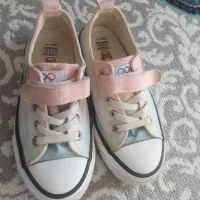 تعدادی کفش بچگانه دخترونه|کفش و لباس بچه|لوندویل, |دیوار