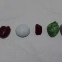 سنگ جواهر فروشی