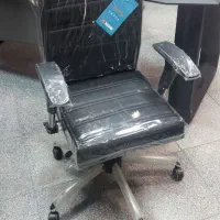 صندلی گردان کرکره پیکاسو