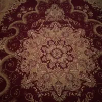 فرش مشهد دو تقریبا شبیه هم