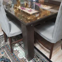 میز ناهار خوری شش نفره
