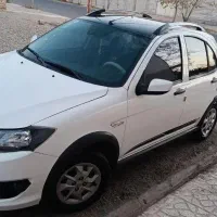 کوییک rs 402 سفید مشکی