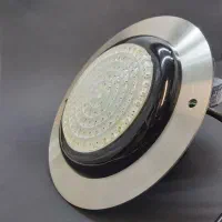 انواع چراغ استخر زیبایی و ایمنی در کنار هم