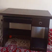 میز کامپیوتر