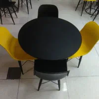 میز و صندلی