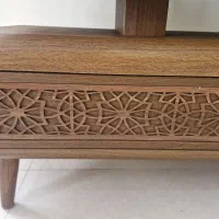 میز تی وی چوبی خراطی شده