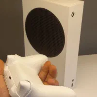 xbox series S  و ps4 اسلیم یک ترا