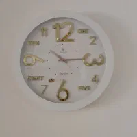 ساعت دیواری