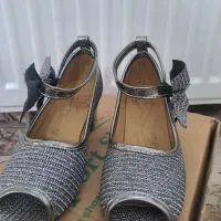 کفش دخترانه سایز ۲۸|کفش و لباس بچه|قم, کلهری|دیوار