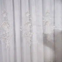پرده پذیرایی حریر خامه دوزی دولایه پیلیسه