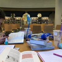 نگارش رساله دکتری وتز دکتری داروسازی وگفتار درمانی