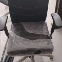 میز مدیریت و صندلی