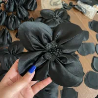 اپلیکه گل دوزی کار درست