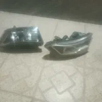 دو عدد چراغ دنا