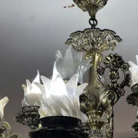 لوسترده شاخه برنز|لوستر و چراغ آویز|کرج, دهقان ویلا|دیوار