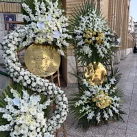 فروش تاج گل ۴ عدد