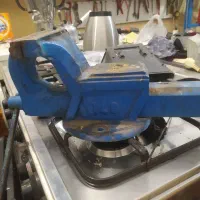 گیره رومیزی|ابزارآلات|شاهین دژ, |دیوار