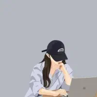 ادمین تولید محتوا و مدیریت پیج