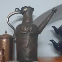 منقل وسینی ورشو با سماور ورشو|کلکسیون اشیاء عتیقه|سیلاخور, |دیوار