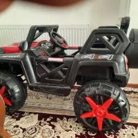 ماشین شارژی چهار موتوره