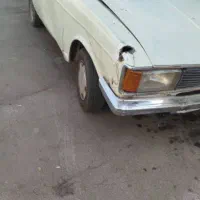 وانت مدل ۸۰  یک گلگیر رنگ