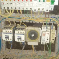 برق کار برقکار