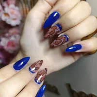 کاشت ناخن با قیمت پایین و حرفه ای