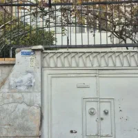 کلنگی ۱۰۰ متر با جواز ۴ طبقه نظام آباد