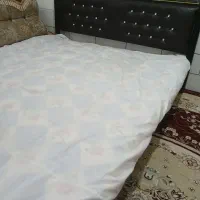 تخت خواب دونفره چرمو فلز|تخت و سرویس خواب|فسا, |دیوار