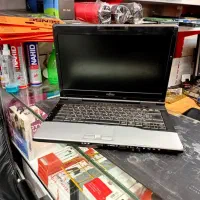 لپ تاپi5نسل۳+لوازم+باطری چندساعته