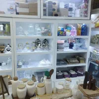 دکورطبقاتی ام دی اف و ویترین (فروش فوری)|فروشگاه و مغازه|اهواز, ۳۰ متری|دیوار