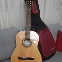فروش گیتار درحد نو