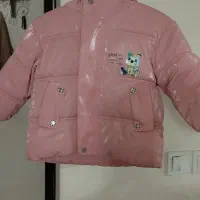 یک عدد کاپشن دخترونه صورتی