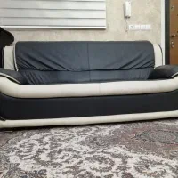 مبل و میز تلویزیون