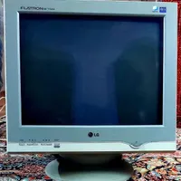 مانیتور ال جی کاملا سالم