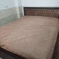 تخت خواب دونفر...ساعت چوبی|تخت و سرویس خواب|فولادشهر, فولادشهر|دیوار