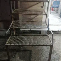 استند طبقاتی