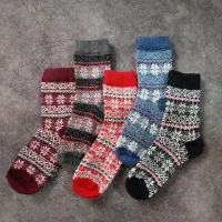 جوراب پشمی وینتیج|لباس|رشت, پل تالشان|دیوار