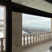 300m/لوکیشنی دنج/تمام امکانات/ویو و تراس مثال زدنی