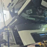 نیروی کار در مجموعه خدماتی کامیون های ولوو و رنو