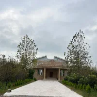 ویلا لوکس  ۳۰۰۰ متر زمین ۴۰۰ متر بنا