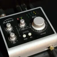 آلات موسیقی|آلات موسیقی|اندیشه, اندیشه فاز ۲|دیوار