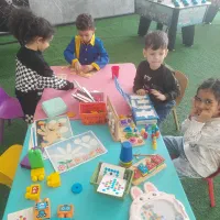 استخدام مربی خانه بازی