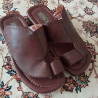 صندل مردانه قهوه ای سایز ۴۱ شیک و خوش پا