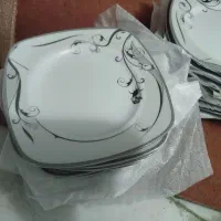 تعدادی ظروف چینی.|ظروف سرو و پذیرایی|یزد, |دیوار