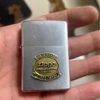 فندک قدیمی زیپو پلاک دار سال ۱۹۹۷ اصلی zippo